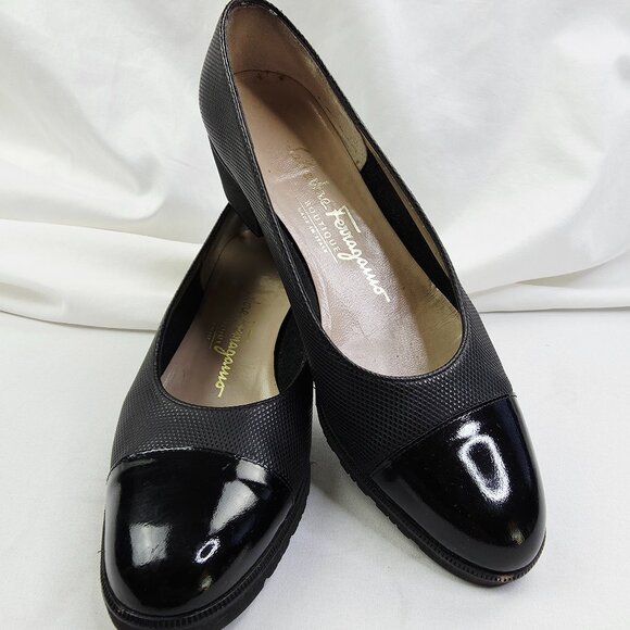 Salvatore Ferragamo Size 5.5B Womens Slip On Black Patent Leather Toe Block Heel - Picture 8 of 14